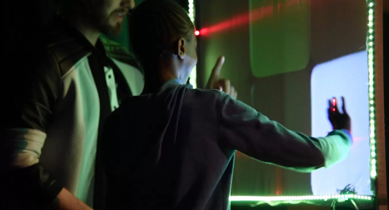 Image extraite du spectacle Lumens Game